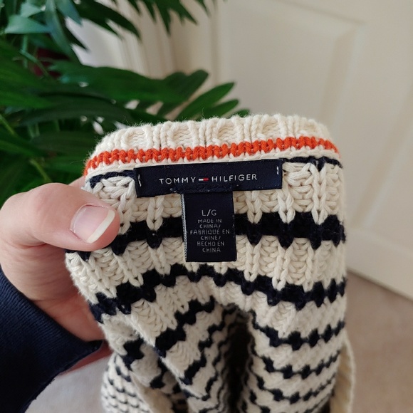 Tommy Hilfiger Chunky Knit Oversized Sweater Striped Black White Large - Picture 8 of 8